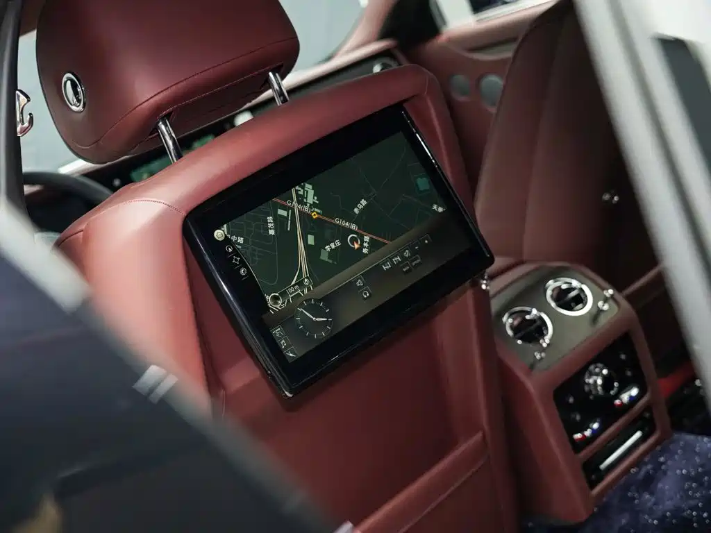 Фото 17 - Rolls-Royce Ghost