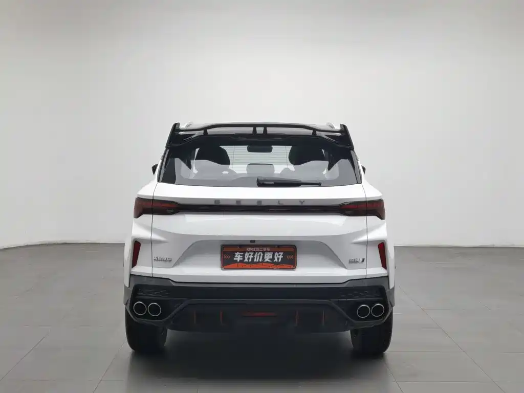 Фото 4 - Geely Coolray