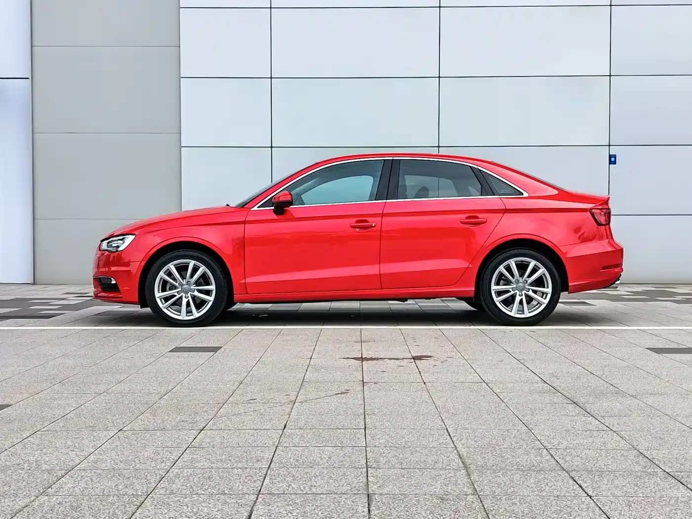 Фото 22 - Audi A3