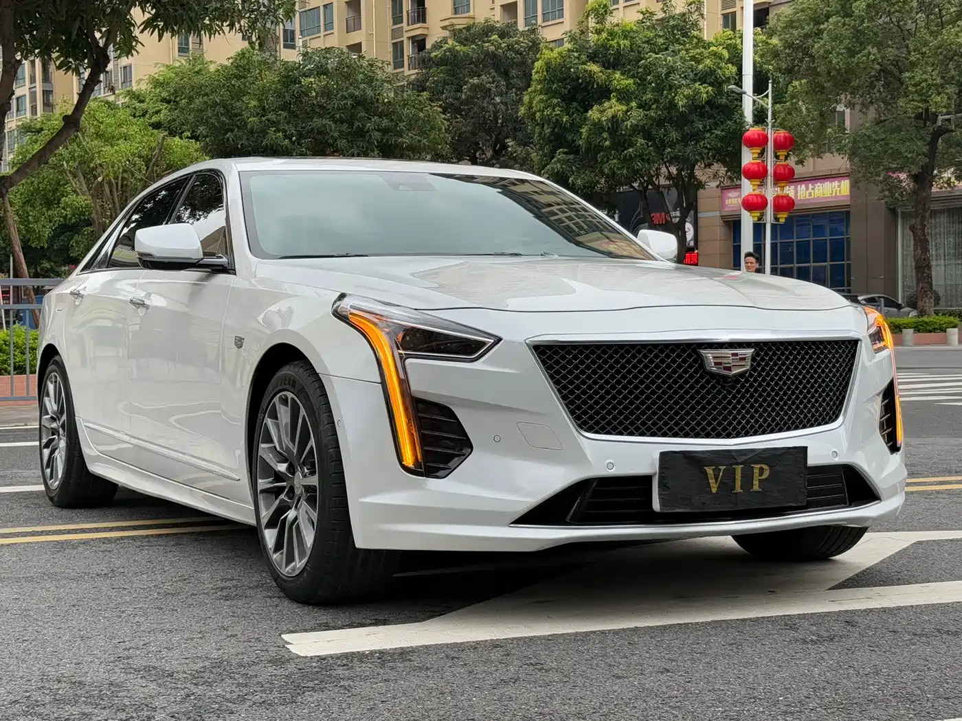 CADILLAC CT6