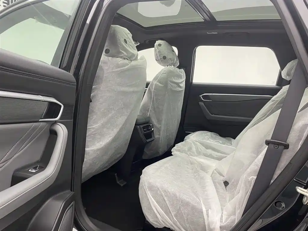 Geely Haoyue L 2026 2026 1.5TD DCT Happiness 7-Seater