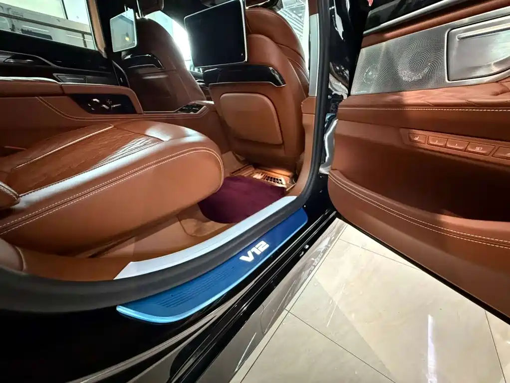 BMW 7 Series 2021 2019 Facelift M760Li xDrive V12 Sport Package