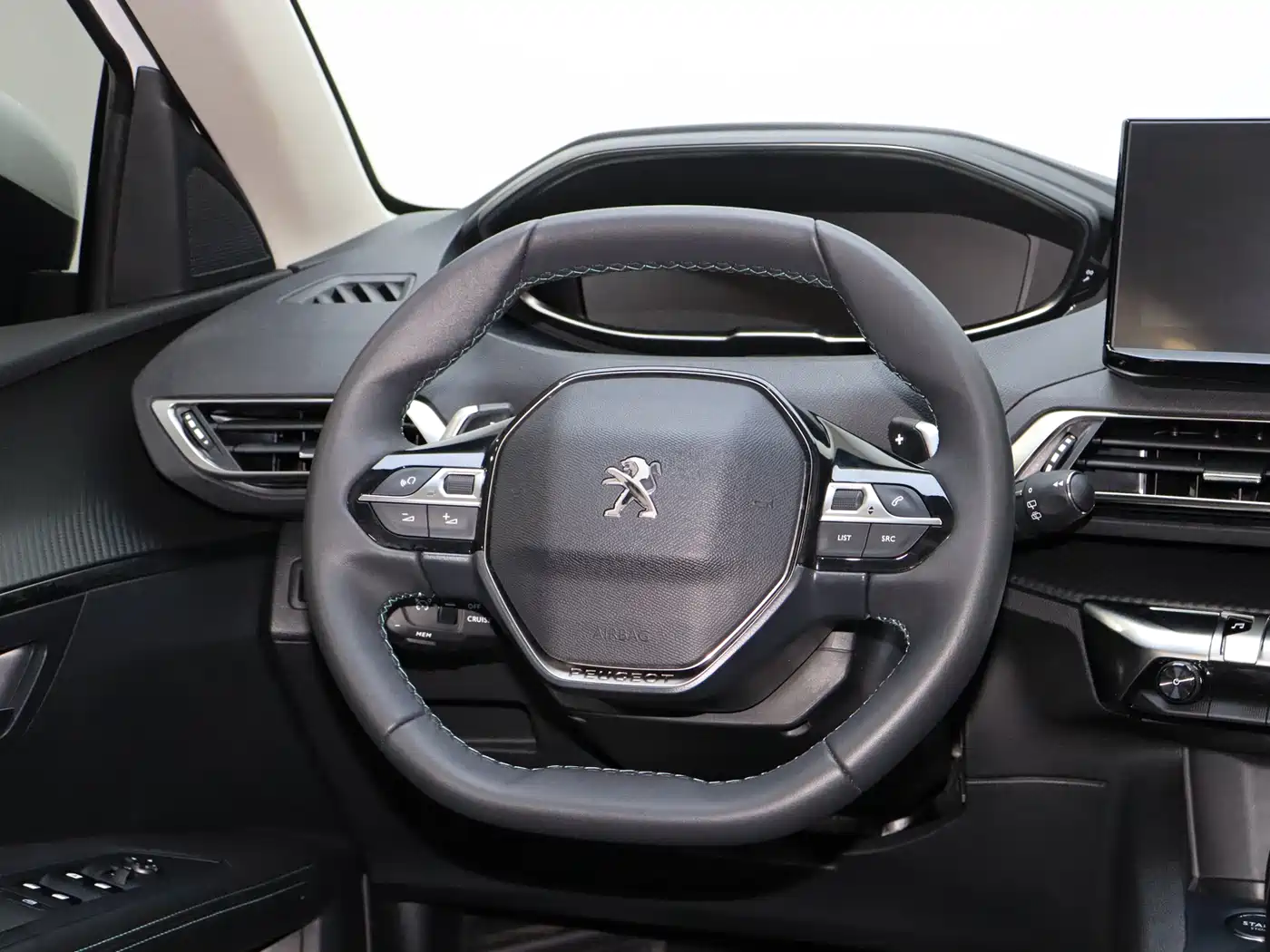 Peugeot 5008 2021 360THP 5-seater Performance Edition фото 19