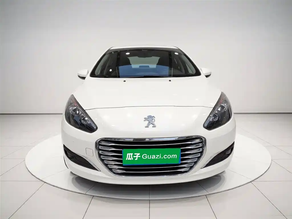 Peugeot 308 2014 Model Joy Edition Classic 1.6L Manual Trend Style фото 24