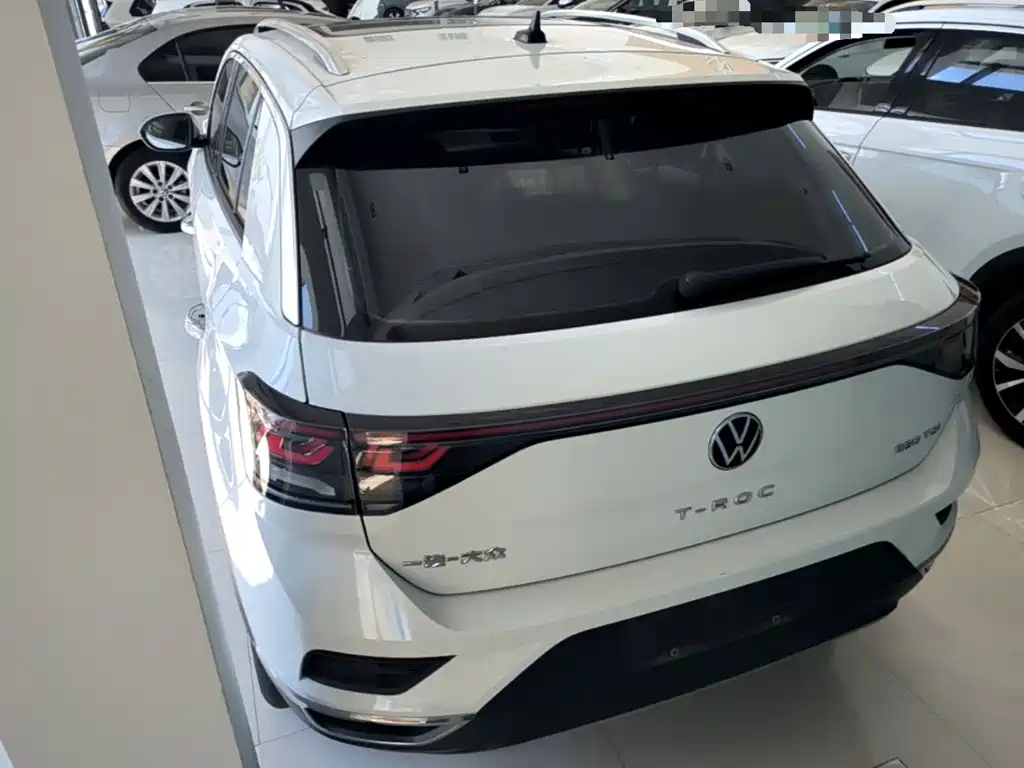 Volkswagen T-Roc, миниатюра 5