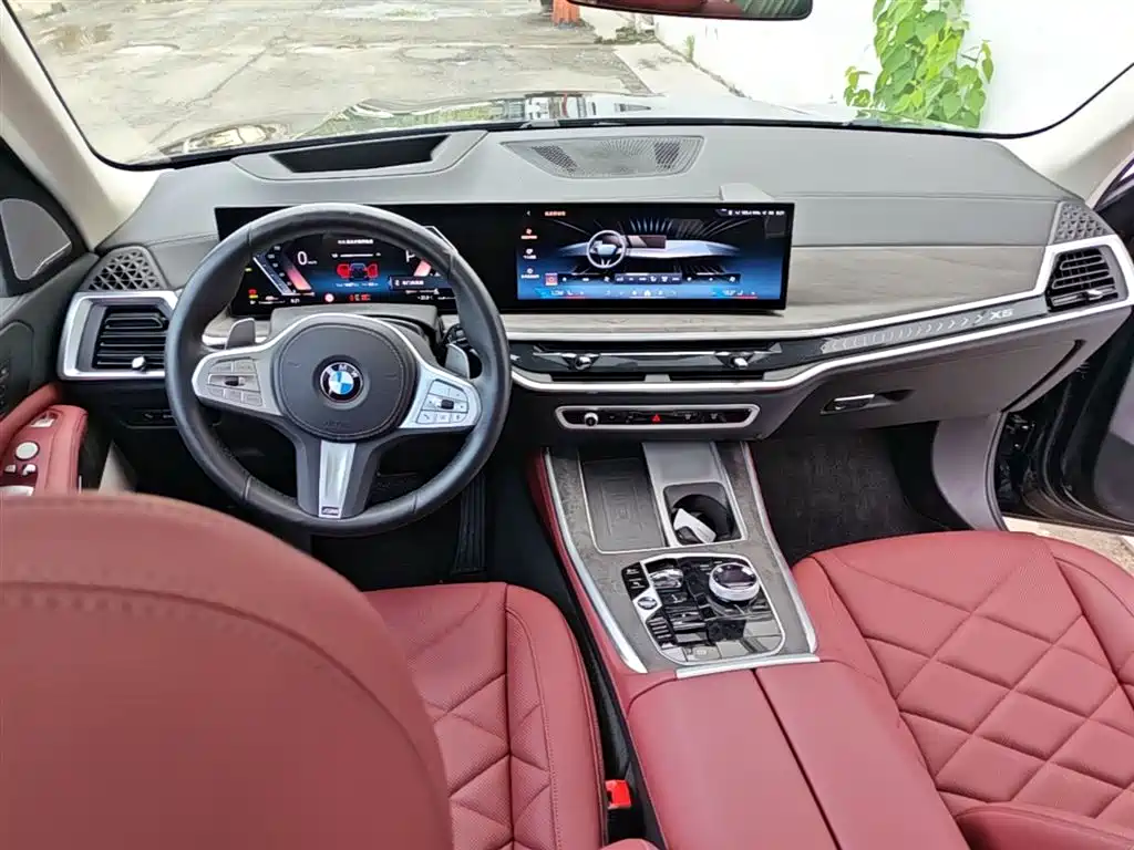 BMW X5 2023 xDrive 30Li Premium M Sport Black Night Package фото 10