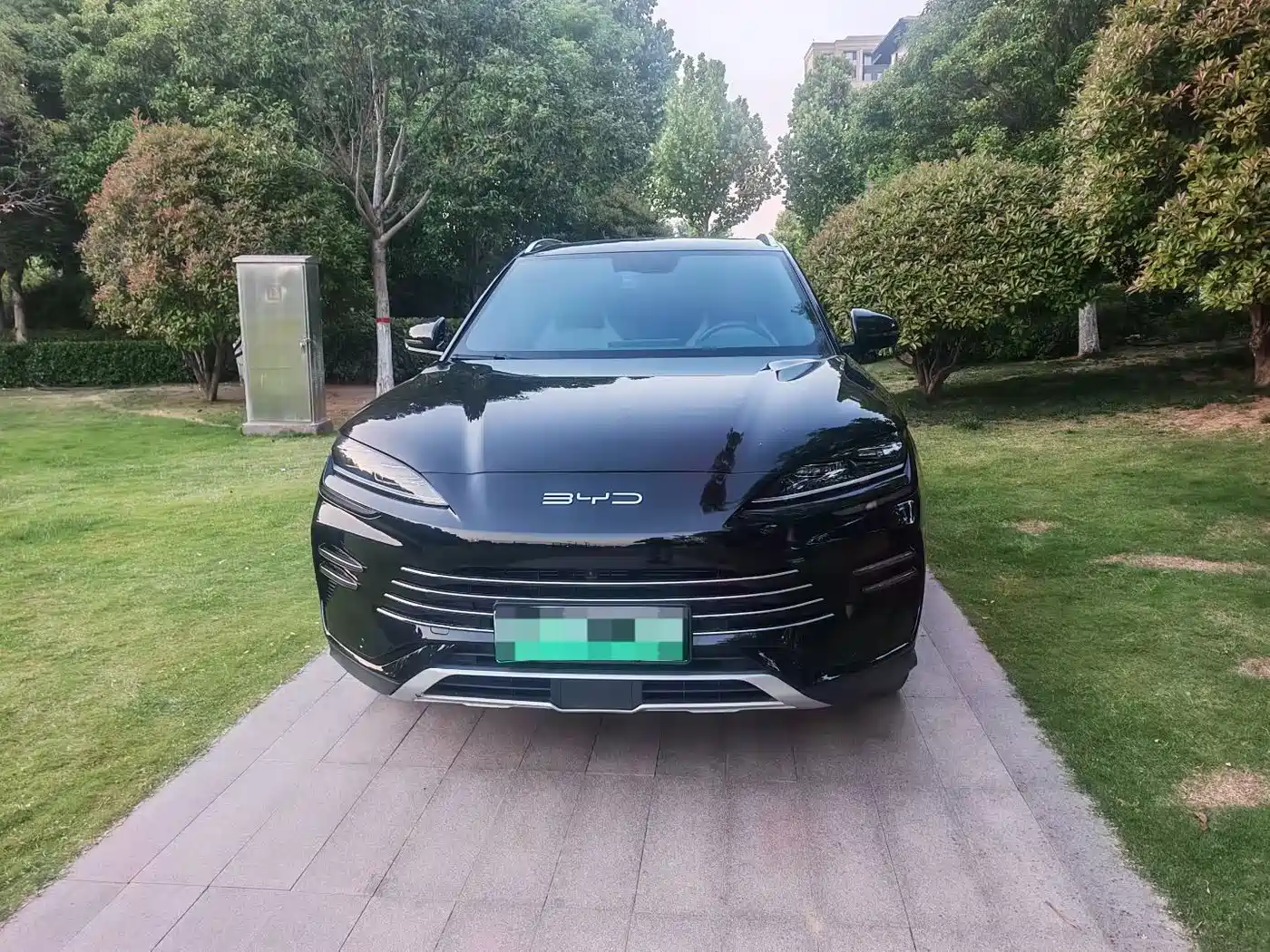 BYD Song PLUS PHEV 2024 Glory Edition DM-i 110km Flagship фото 2