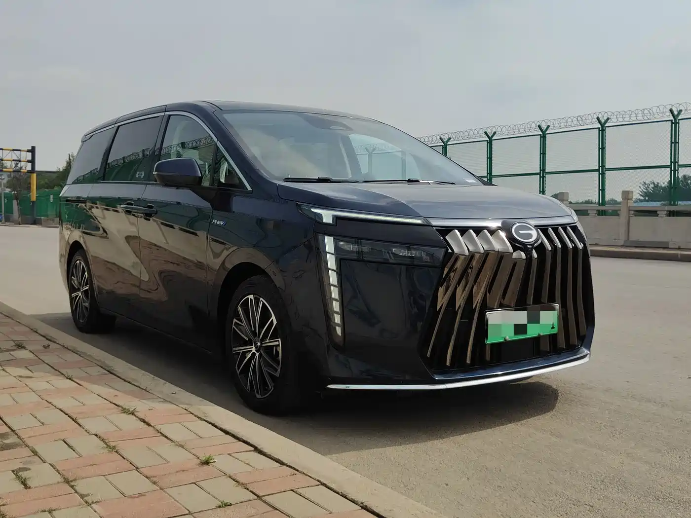 GAC Trumpchi Trumpchi E8 NEV 2024 Model 150km MAX+ фото 3