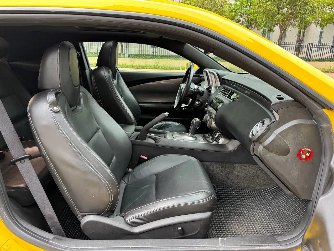 Chevrolet Camaro 2011 2011 3.6L Legend Performance Edition