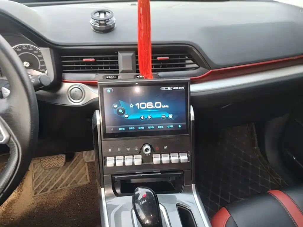 Photo 13 - Haval H4