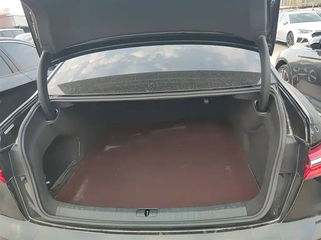 Audi A6L 2023 45 TFSI quattro Premium Dynamic фото 15