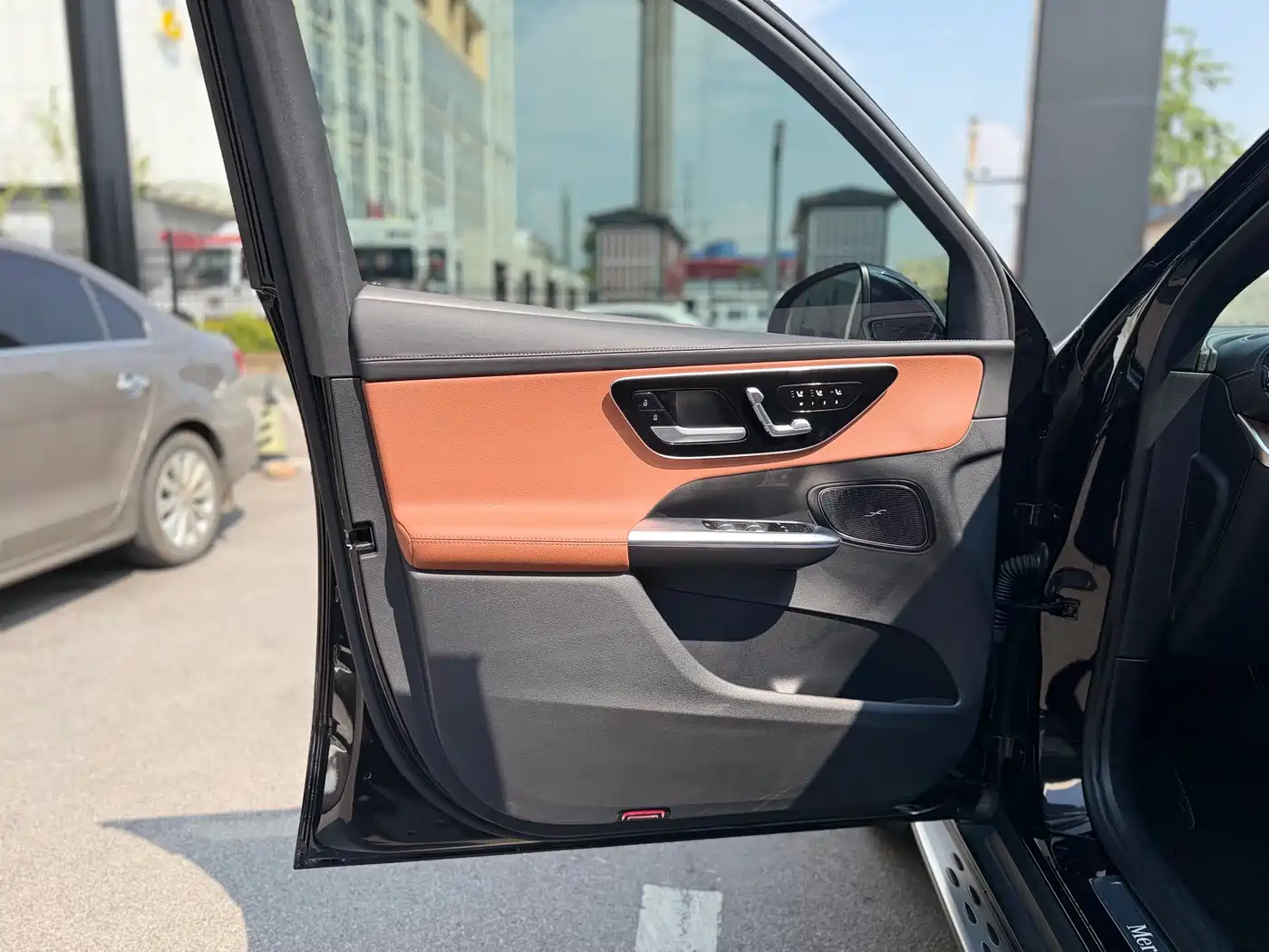 Mercedes-Benz GLC 2024 GLC 300 L 4MATIC Dynamic 5-seater фото 16