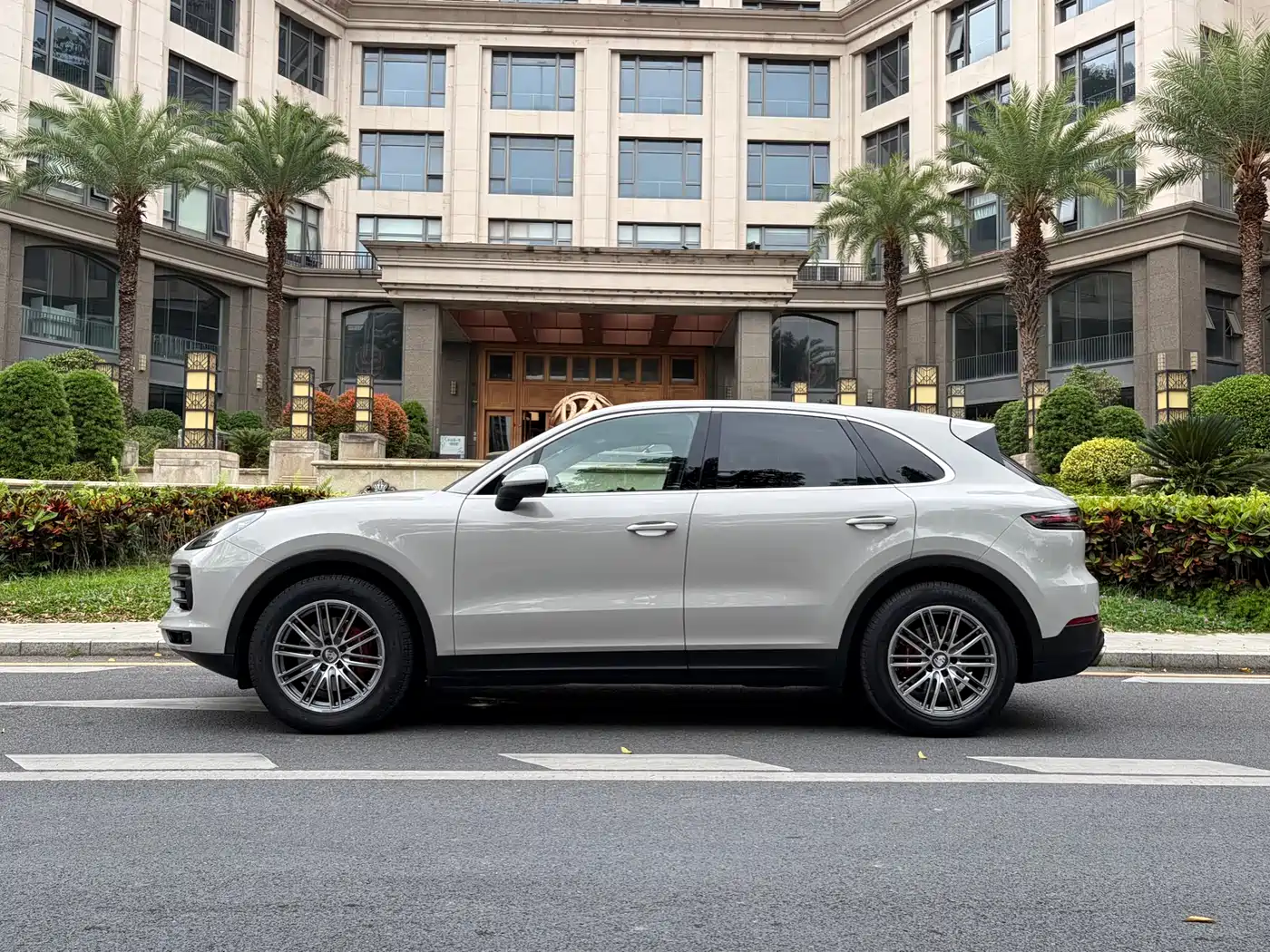 Porsche Cayenne 2018 Cayenne 3.0T фото 5