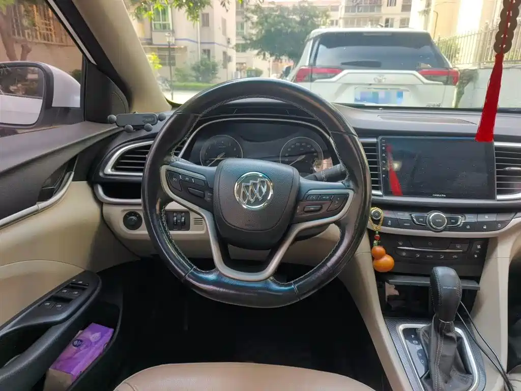 Buick Excelle 2019 15T DCT Connected Elite (China V) фото 4
