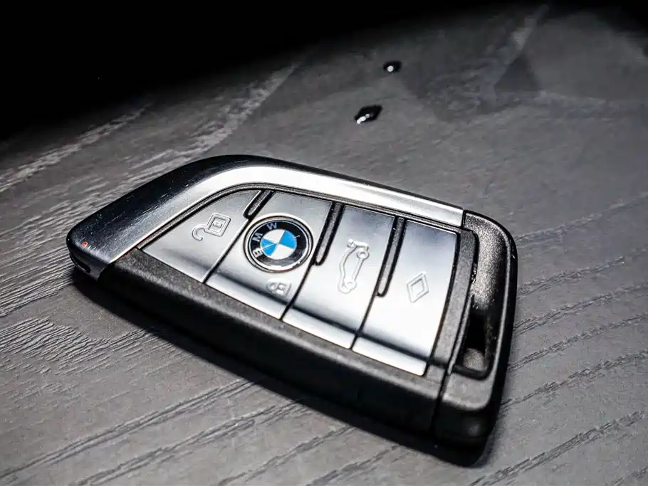 BMW 5 Series 2022 Model Second Facelift 530Li Leading M Sport Package фото 19