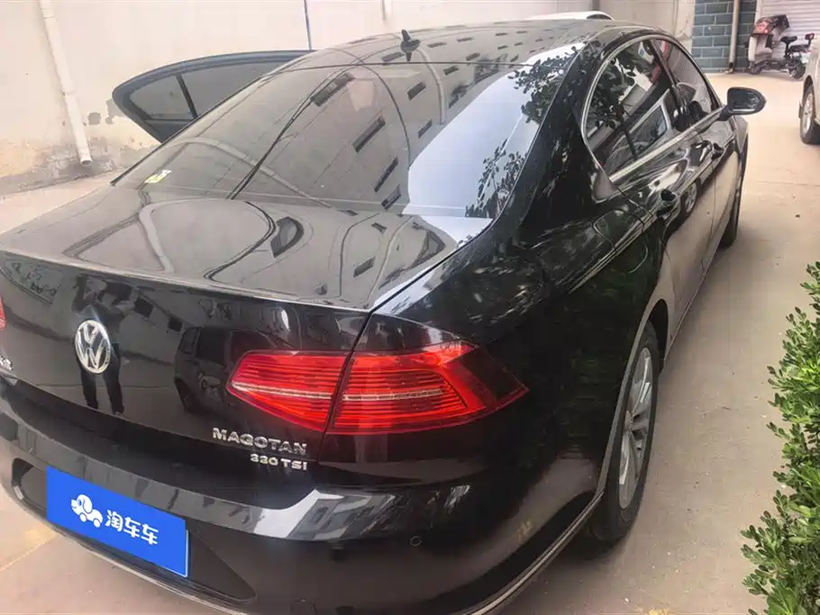 Volkswagen Magotan 2019 330TSI DSG Luxury China V фото 3