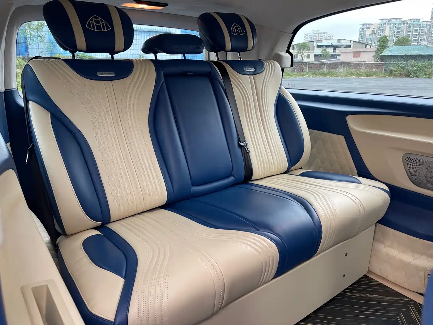 Mercedes-Benz Vito 2020 2.0T Elite Edition (7-seater) фото 21