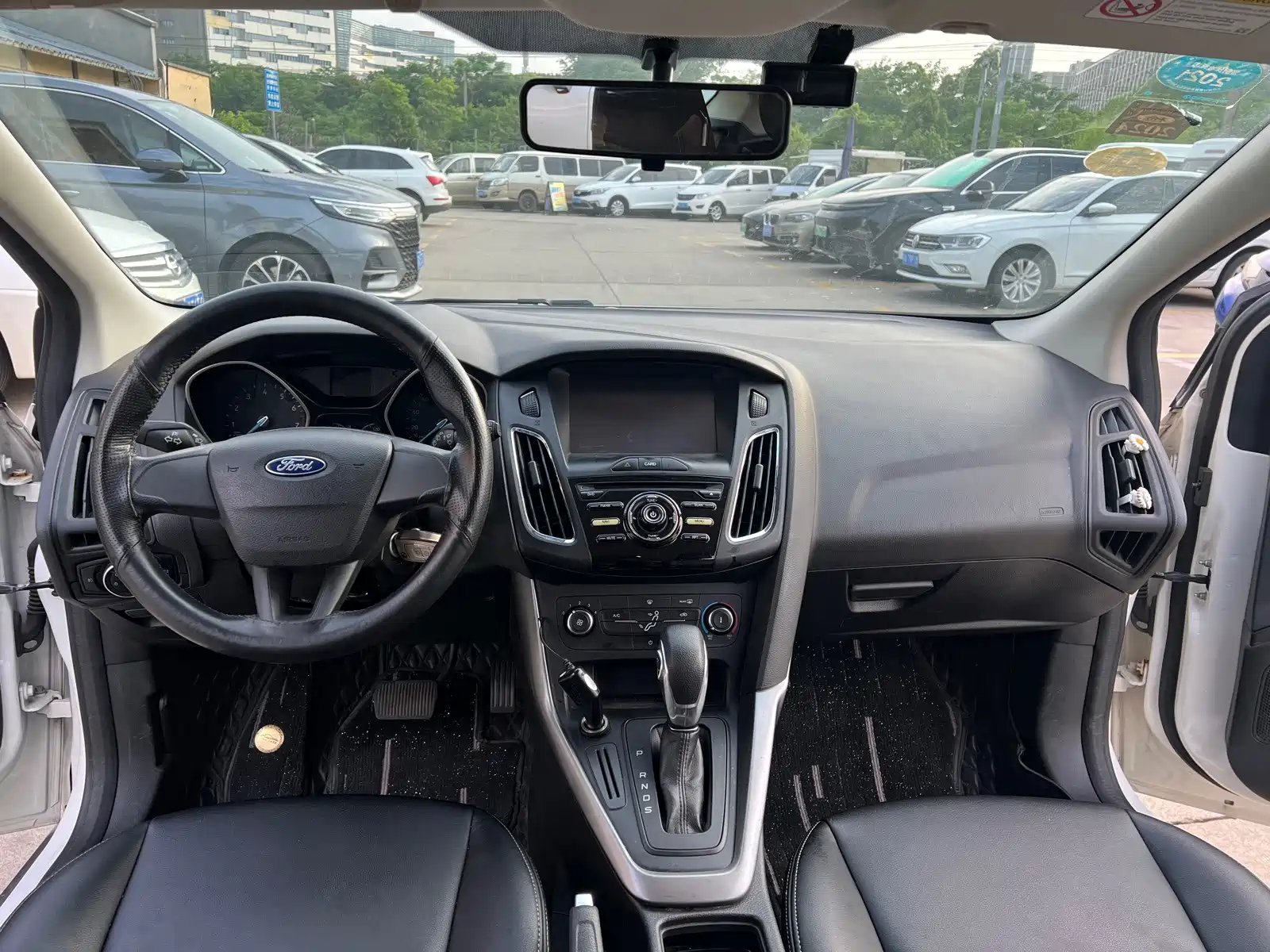 Фото 6 - Ford Focus