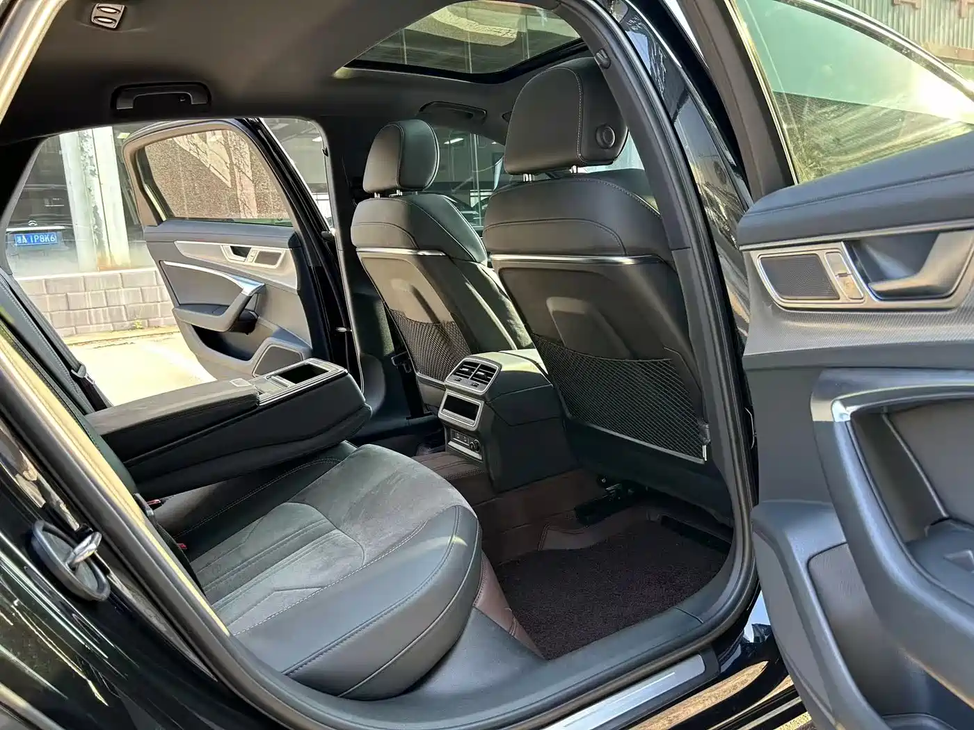 Audi A6L 2023 40 TFSI Luxury Dynamic фото 7