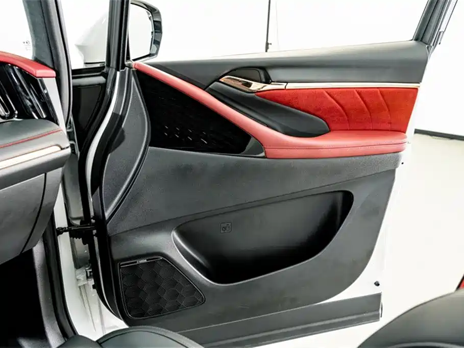 GAC Trumpchi Trumpchi M8 2023 Model Master Series 400T Flagship Edition фото 16