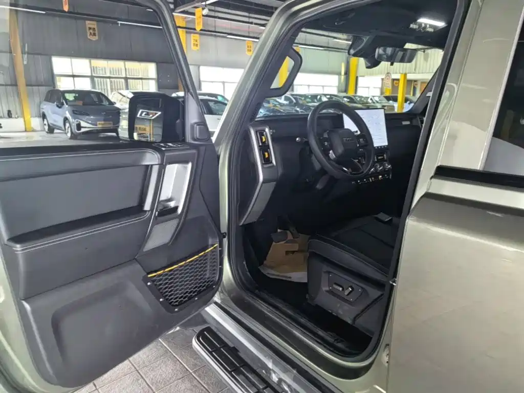 iCAR V23 2024 2025 501 AWD Premium Edition