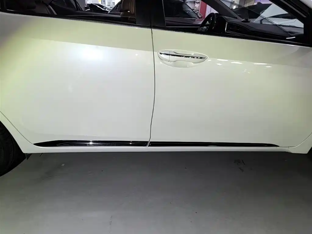 Toyota Levin Twin Engine E+ 2019 1.8PH V E-CVT Luxury Edition фото 21