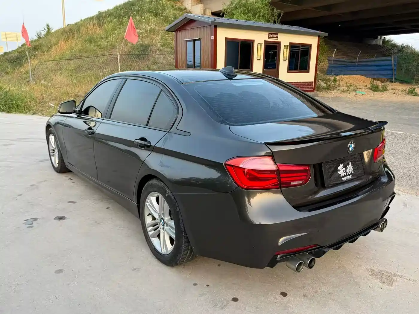 BMW 3 Series 2017 320Li Fashion фото 3