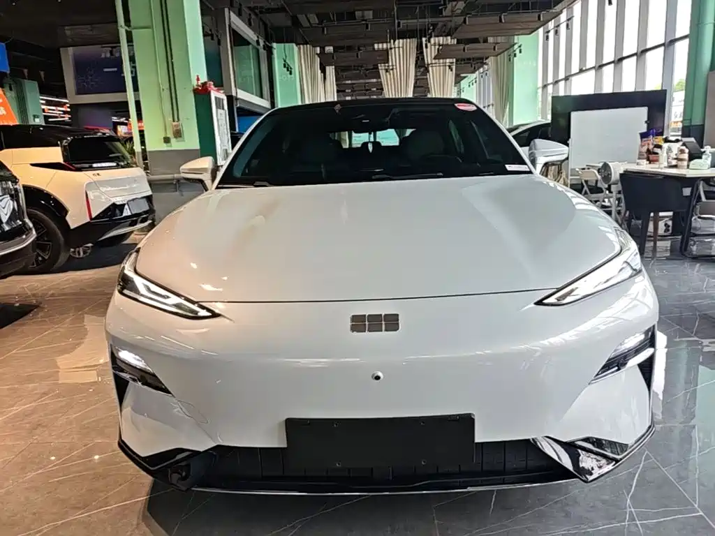 Geely Galaxy Galaxy E8 2024 2024 550km RWD MAX