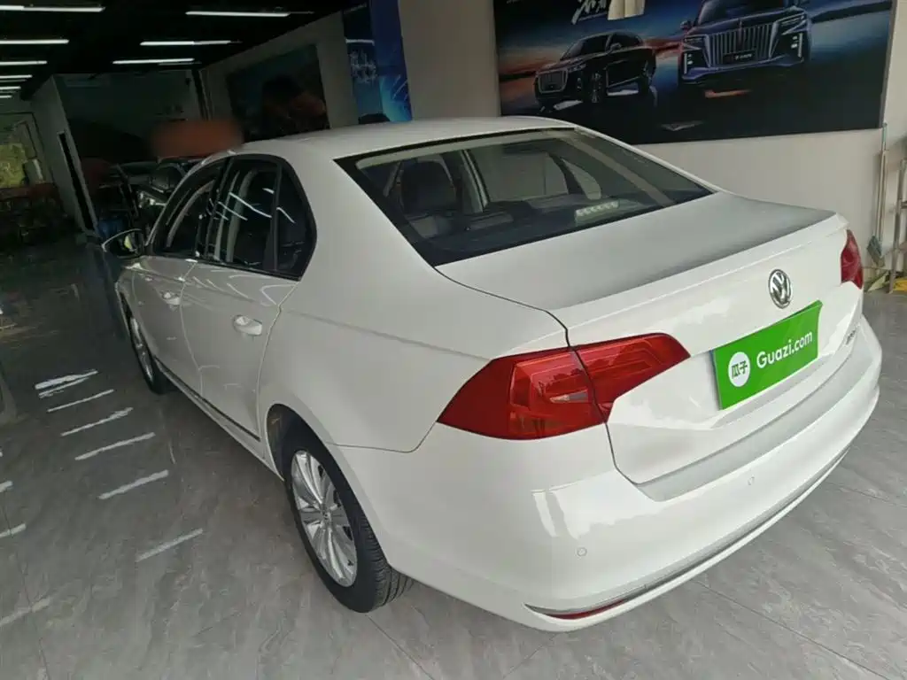 Volkswagen Bora 2018 1.5L Automatic Comfort фото 5
