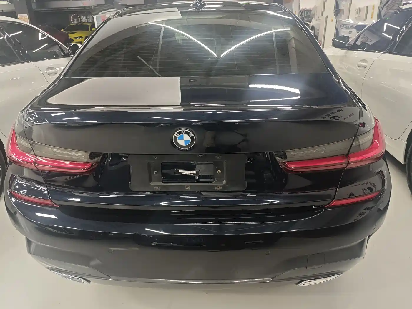 BMW 3 Series 2022 325Li M Sport Package фото 4