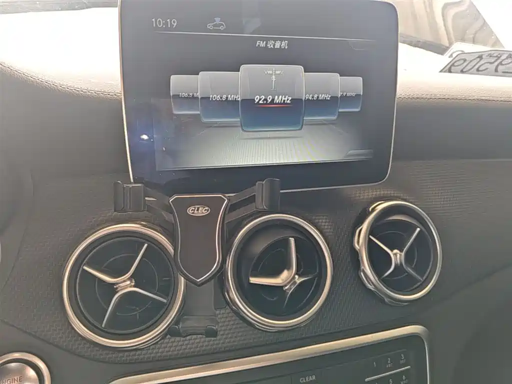 Mercedes-Benz GLA 2019 GLA 200 Fashion фото 13