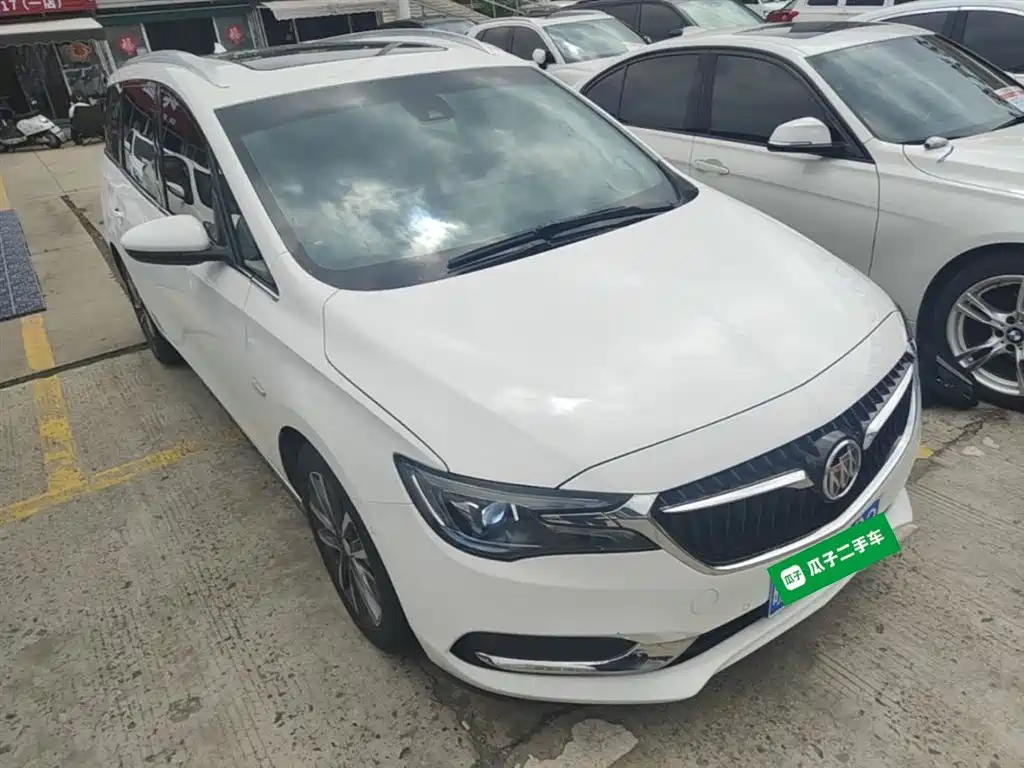Buick GL6 2021 323T Mild Hybrid Connected Premium Trim фото 4