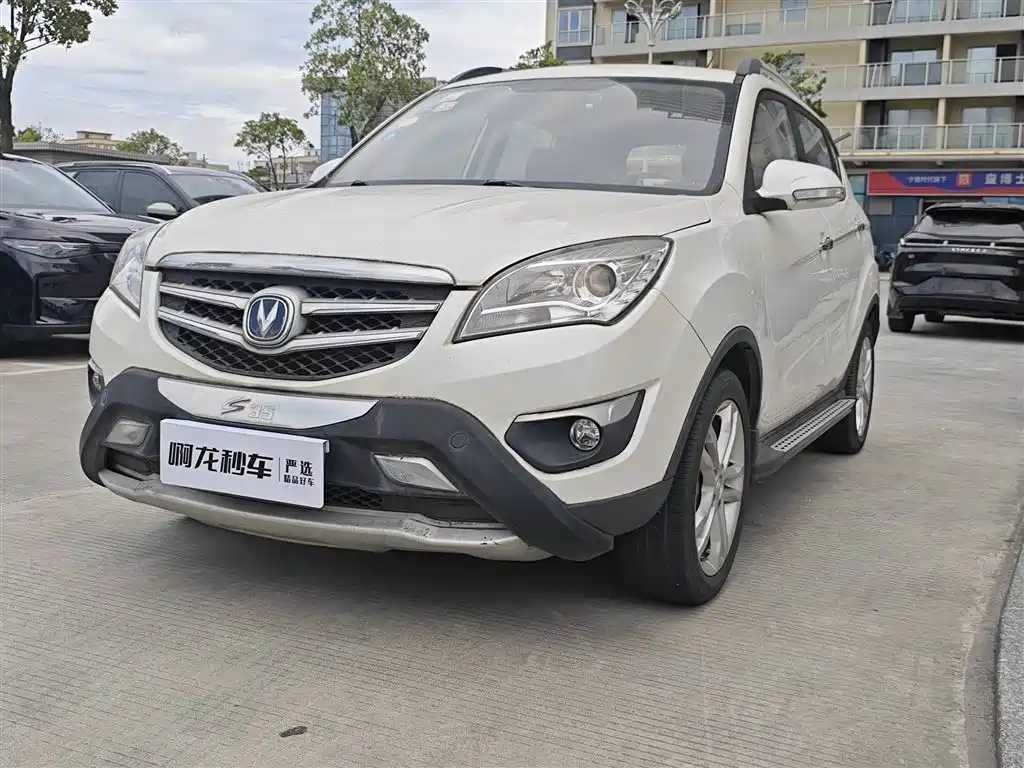 Changan CS35 2015 2015 1.6L Automatic Luxury (China V)