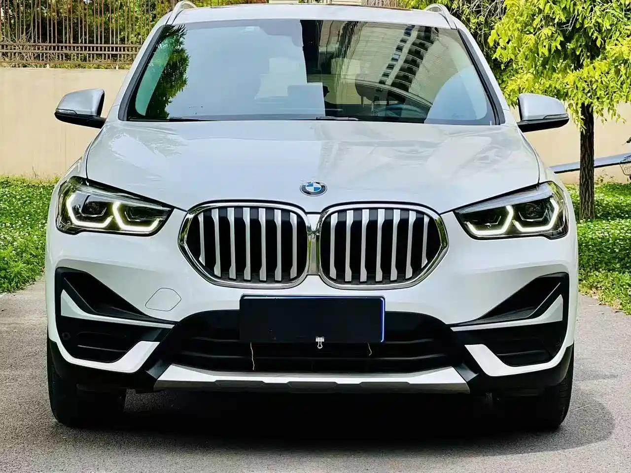 BMW X1 2022 xDrive25Li Premium фото 2