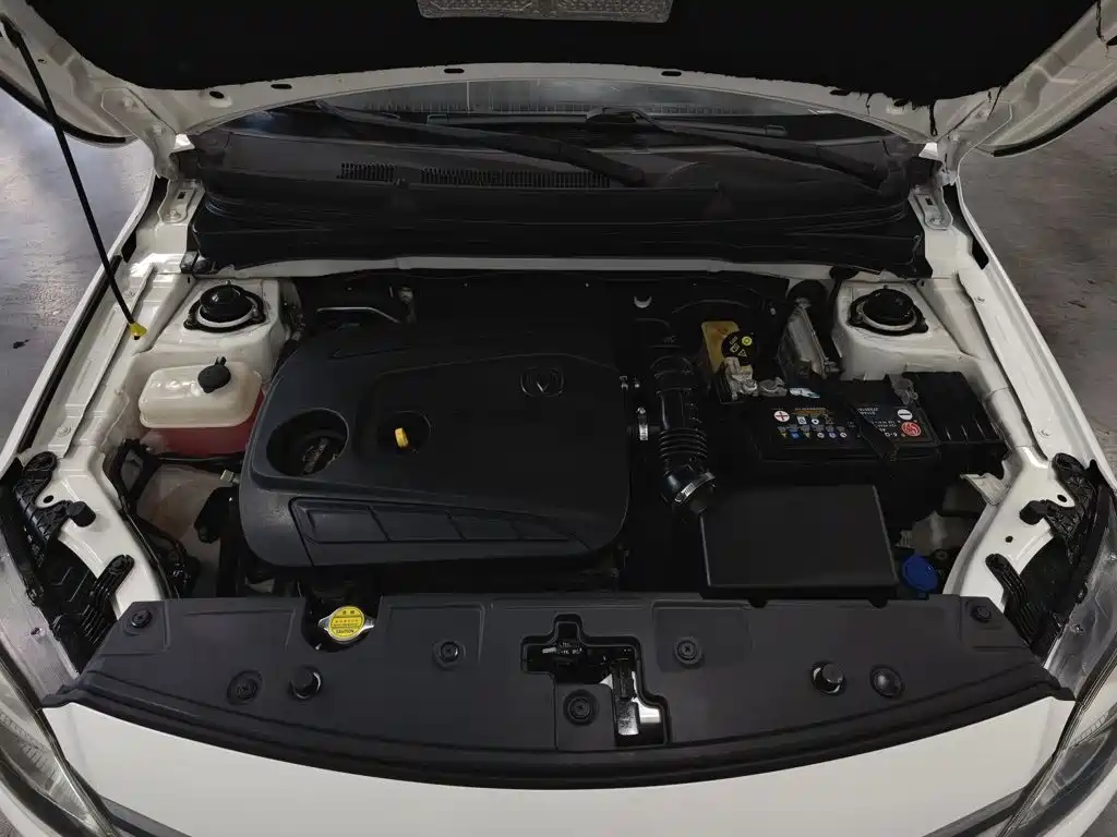 Changan Yuexiang V3 2019 2015 1.4L Manual Cozy (China V)
