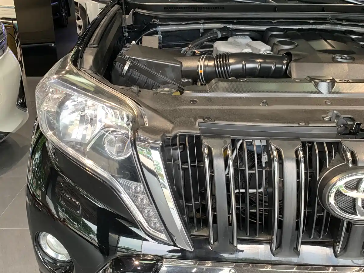 Toyota Prado (Import) 2016