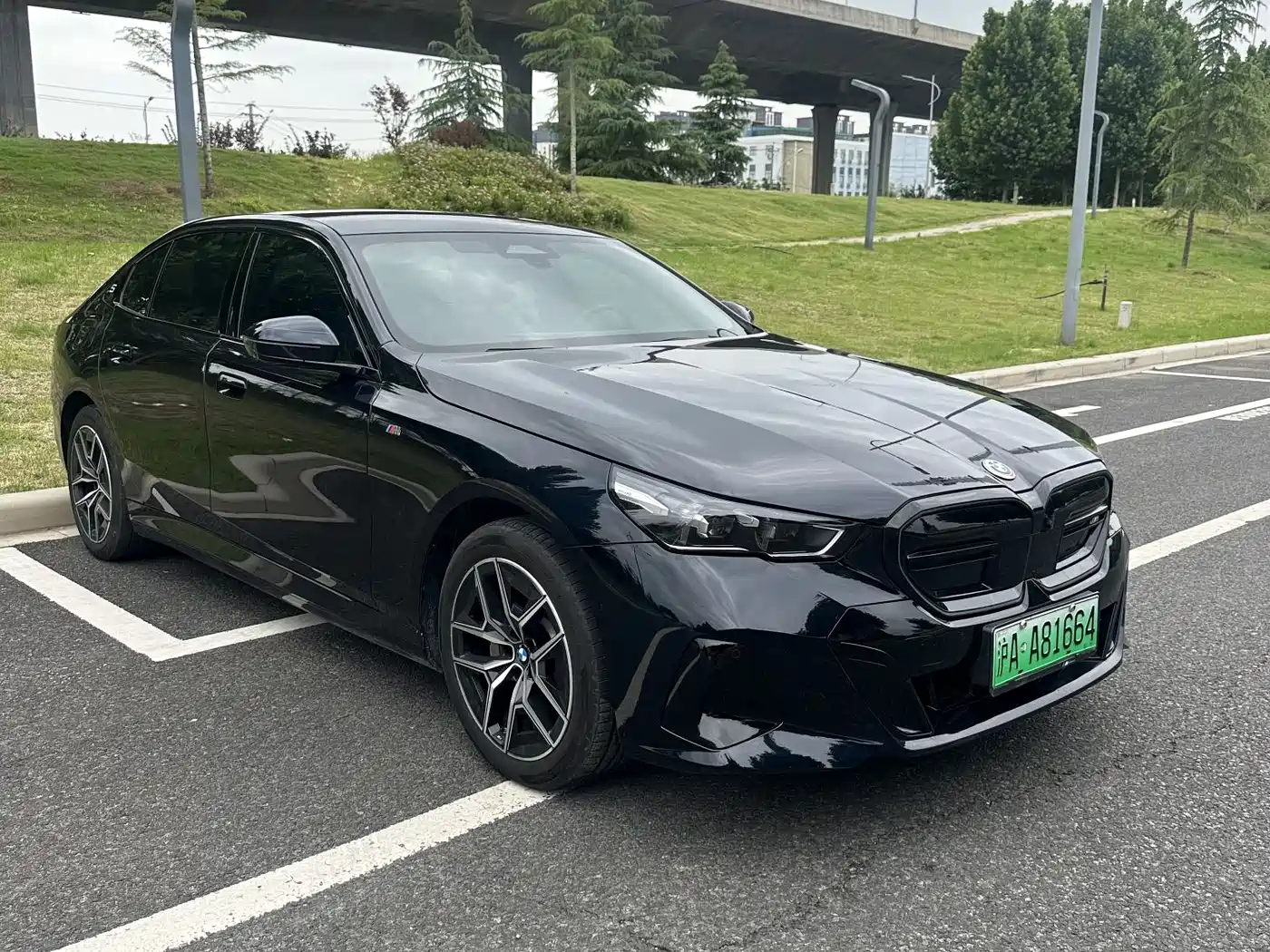 BMW i5 2025 eDrive 40L M Sport Package фото 3