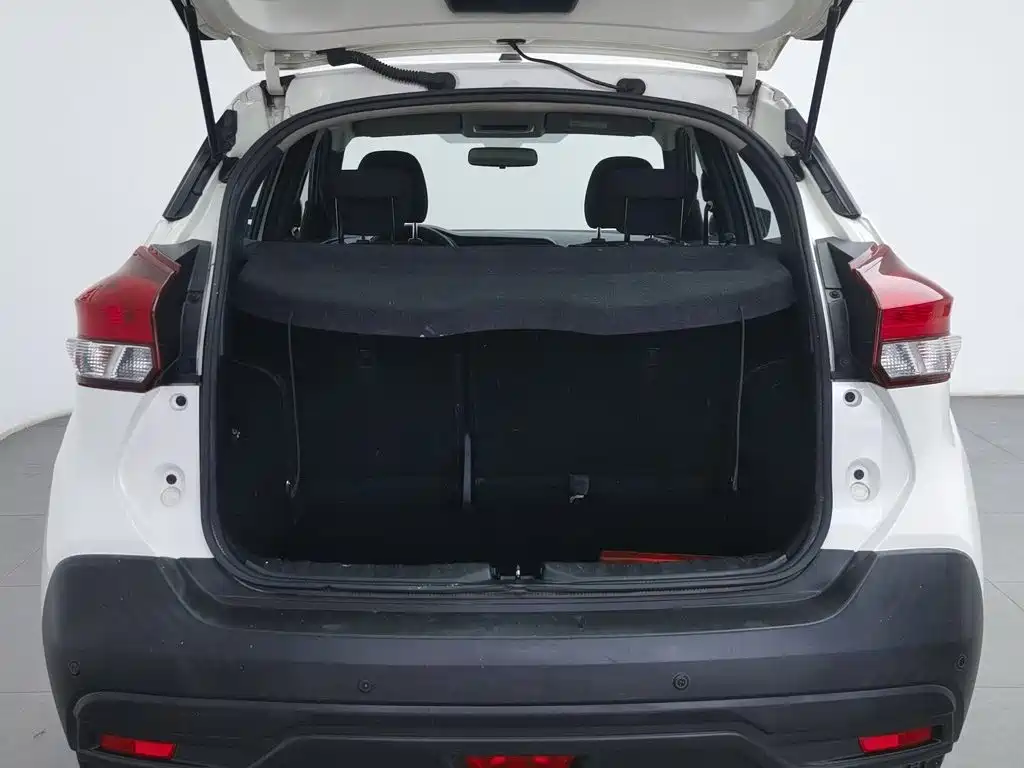 Nissan Kicks 2018 2017 1.5L Manual Cool Edition
