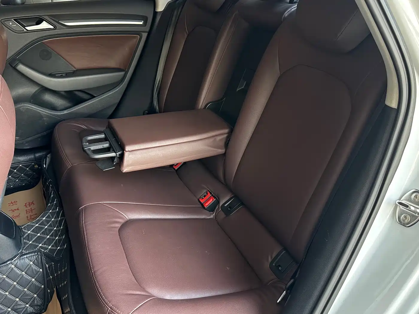 Audi A3 2016 Limousine 35 TFSI Progressive фото 9