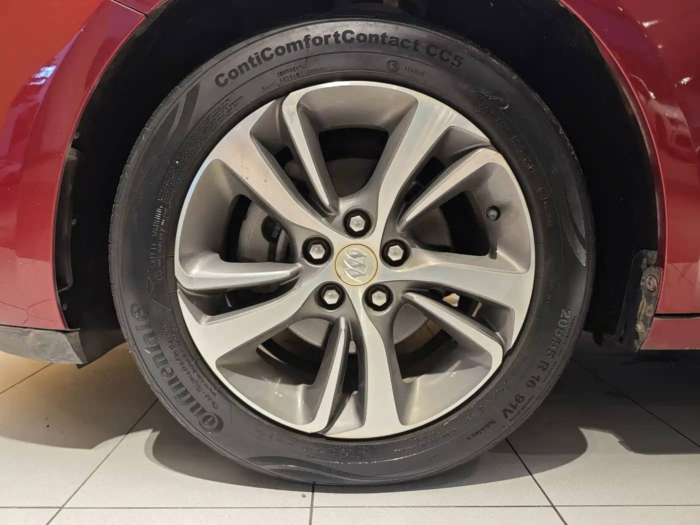 Buick Verano 2020 20T CVT Leading фото 6