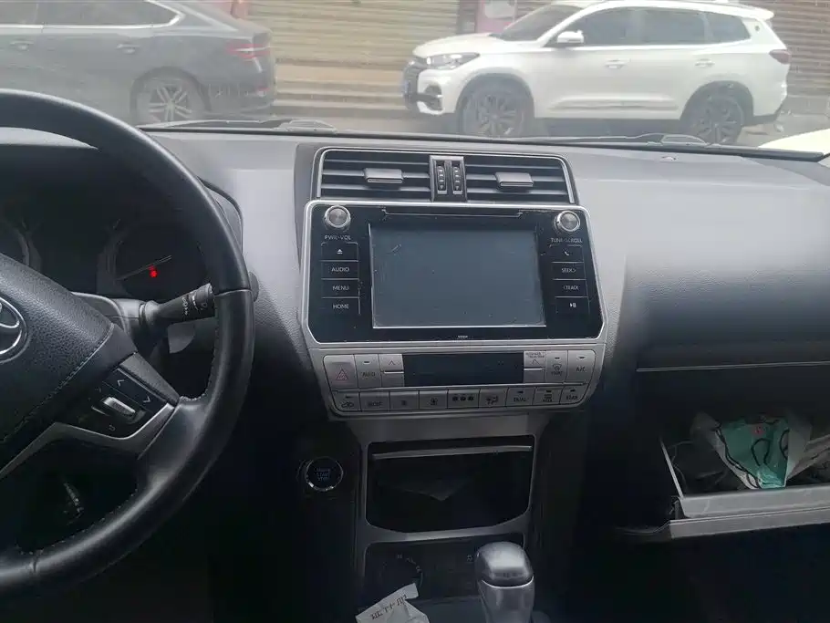 Toyota Prado 2018 3.5L Auto TX фото 13