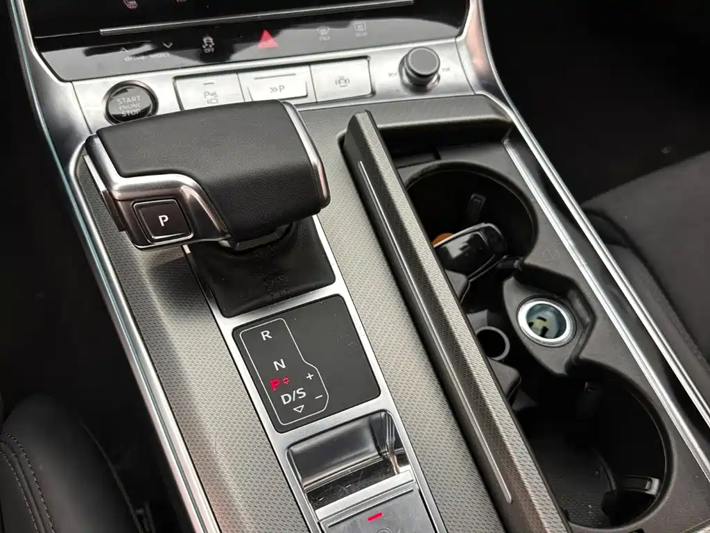 Audi A7 2024 2023 Model 45 TFSI Premium Selection Edition