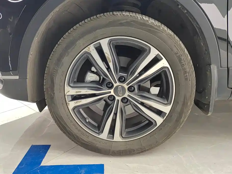 GEELY AUTOMOBILE BOYUE