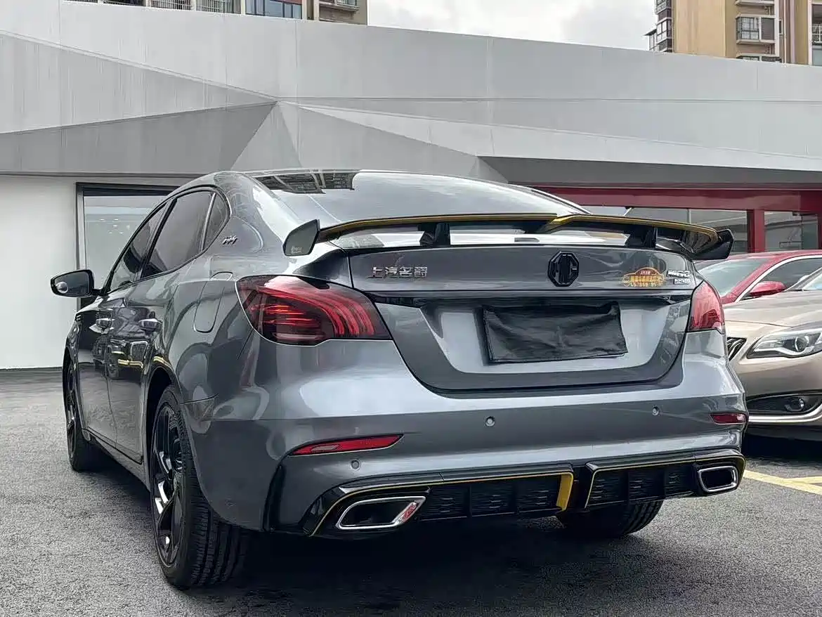 2023 MG MG6