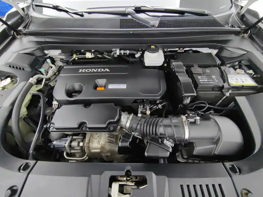 Фото 6 - Honda UR-V