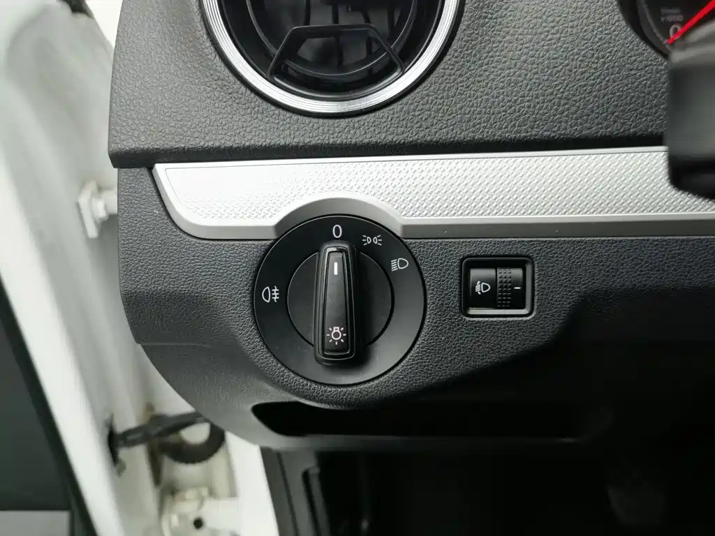 Фото 21 - Jetta VA3