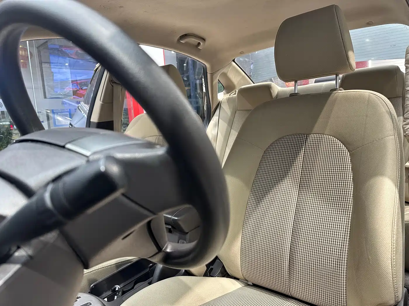 Hyundai Elantra 2011 1.6L Automatic Comfort фото 12