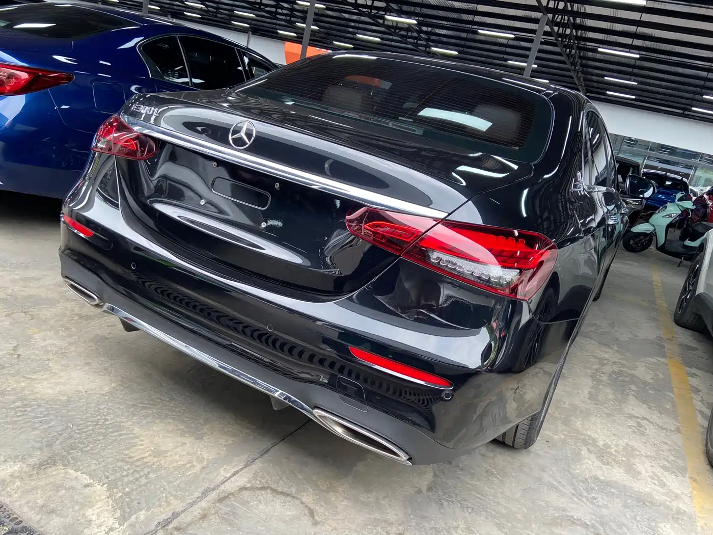 Mercedes-Benz E-Class 2021 E 300 L Fashion фото 14