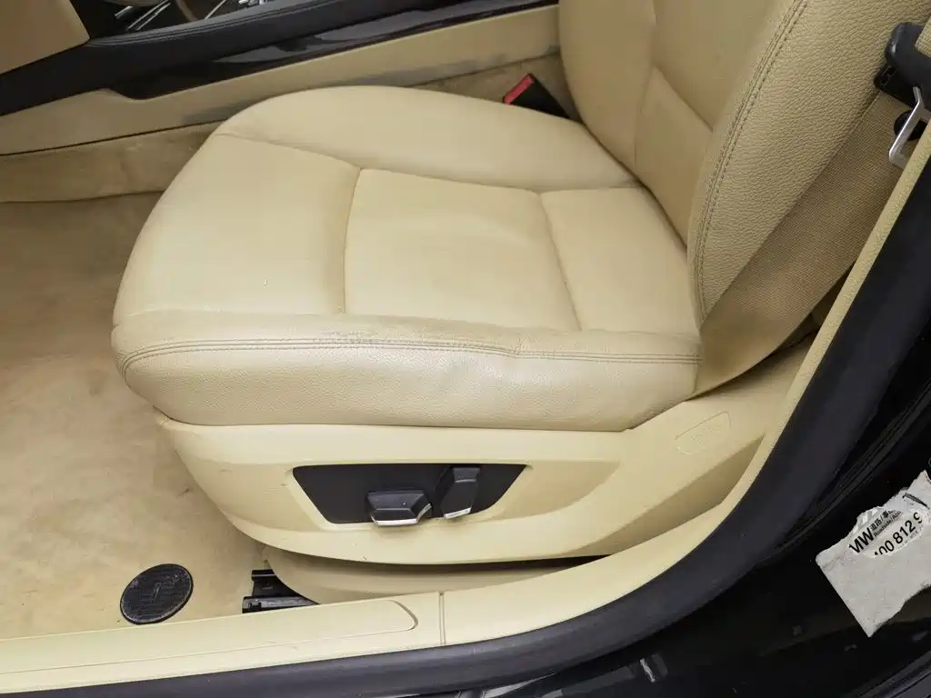 BMW 7 Series 2012 2011 730Li Elegance