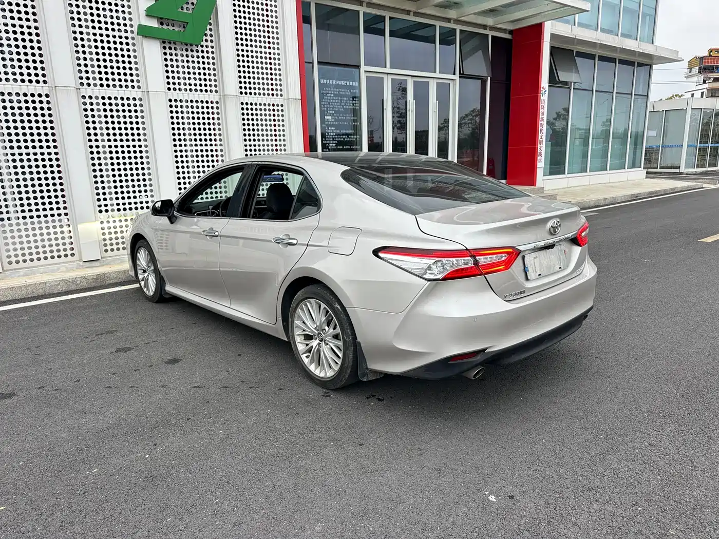 Toyota Camry 2019 2.5G Luxury Edition China VI фото 26